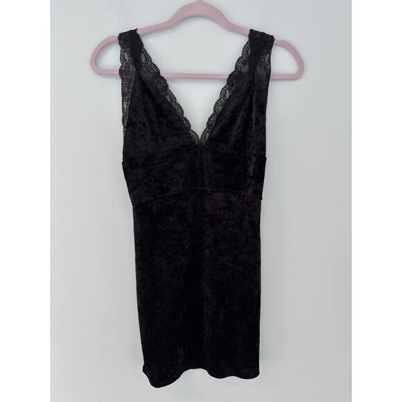 Free People Viper Velvet & Lace Bodycon Dress Black Size S Gothic Romantic Mini - Picture 3 of 9